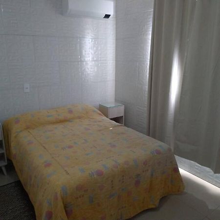 Villa Casa Agradavel Em Camboriu Com Estacionamento No Patio Exterior foto