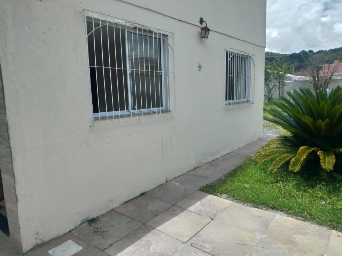 Villa Casa Agradavel Em Camboriu Com Estacionamento No Patio Exterior foto